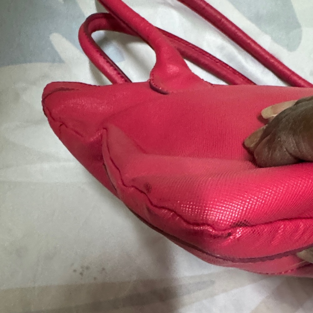 Marc by Marc Jacobs Bright Pink Saffiano Tote with Gold Plaque - Picture 4 of 11